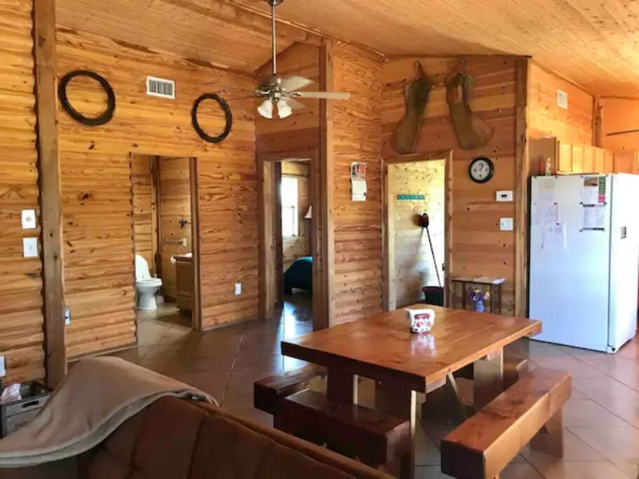Cottonwood Creek Cabins - Alpine, Tx Zewnętrze zdjęcie