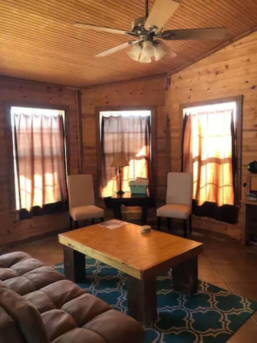 Cottonwood Creek Cabins - Alpine, Tx Zewnętrze zdjęcie